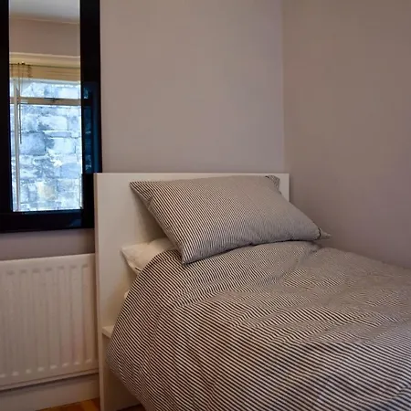 Charming 2 Bedroom In Location * دبلن